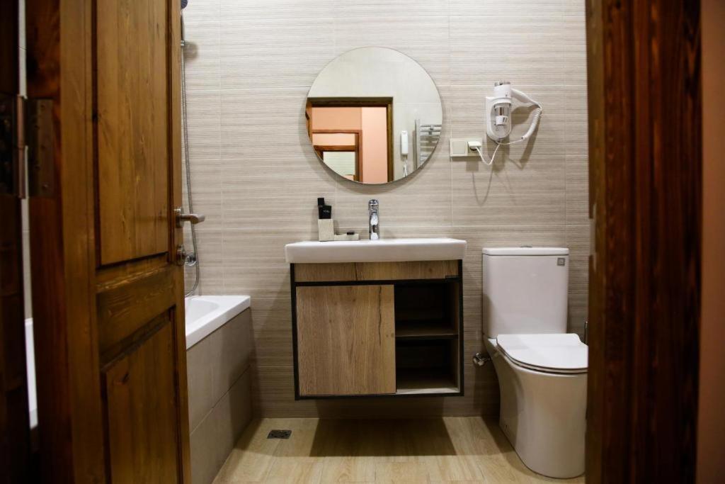 Kuma Hotel 久姆里 外观 照片